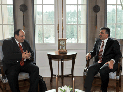 Cumhurbaşkanı Gül Türk Musevi Cemaati Başkanını Kabul Etti